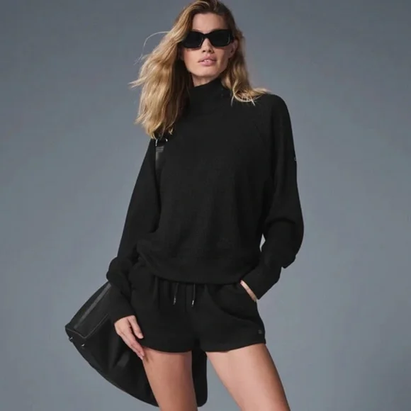 Alo Waffle Weekend Escape Mock Neck Long Sleeve sweatshirt Black Sz S - Picture 2 of 9